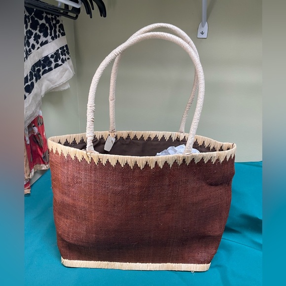 Bath & Body Works Handbags - Bath & Body Works Brown and Cream Tote Bag